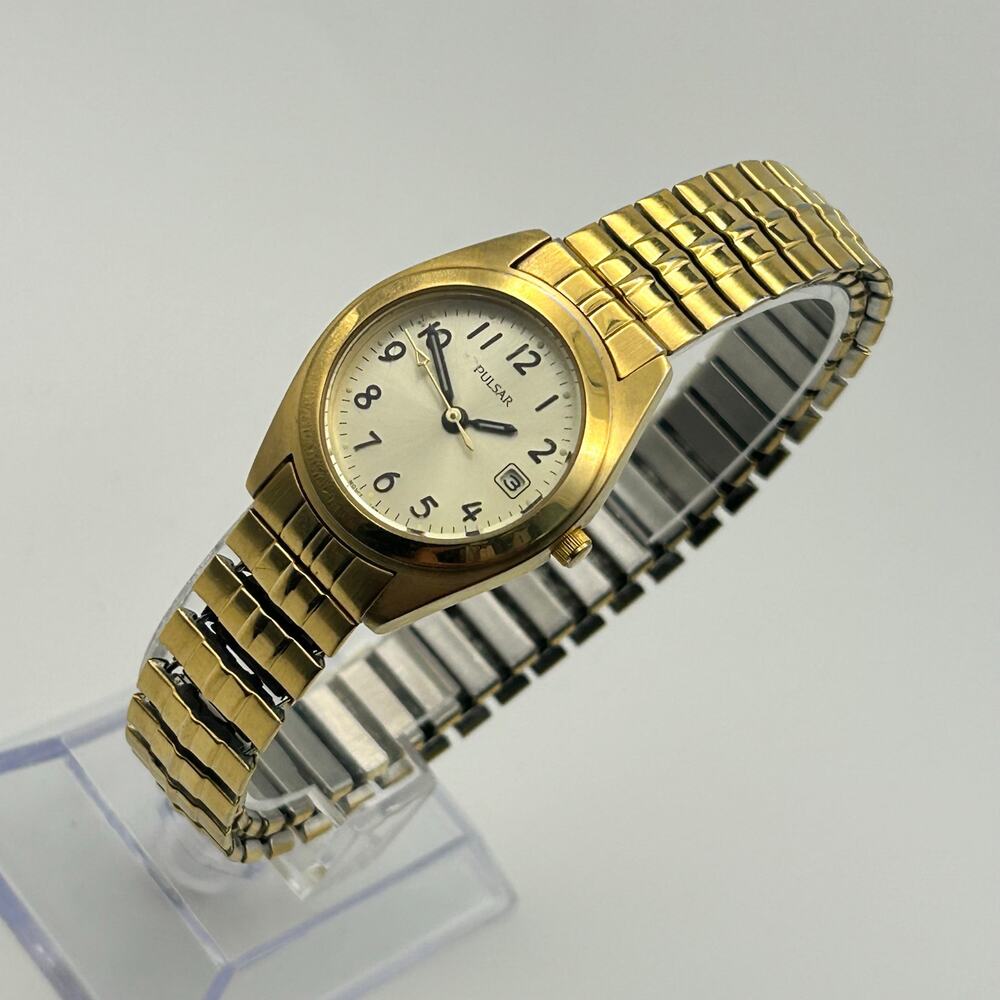 Pulsar Gold Tone Stretch Band St. Steel Women’s Watch Working New Battery